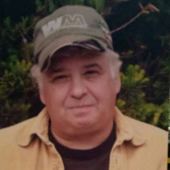 Profile Picture of Pete Dyer (@pete_dyer) on Poshmark