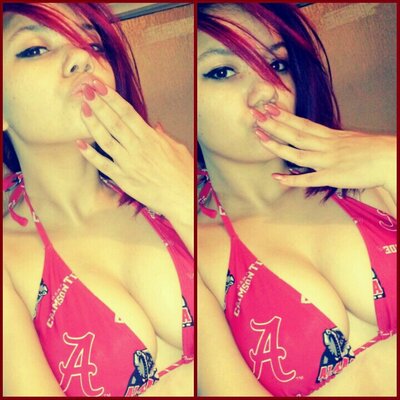 Profile Picture of Whitney Calhoun (@liveforever001) on Twitter