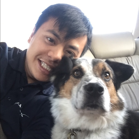 Profile Picture of Andrew Trinh (@andreewwwww) on Poshmark