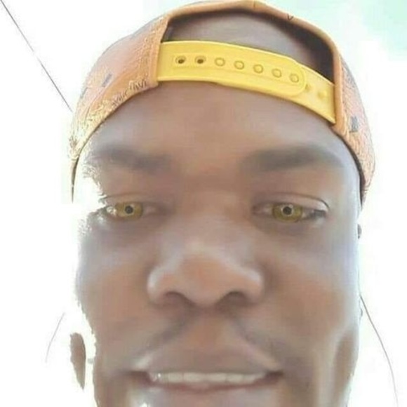 Profile Picture of Edward Charles (@edwardcharle461) on Poshmark