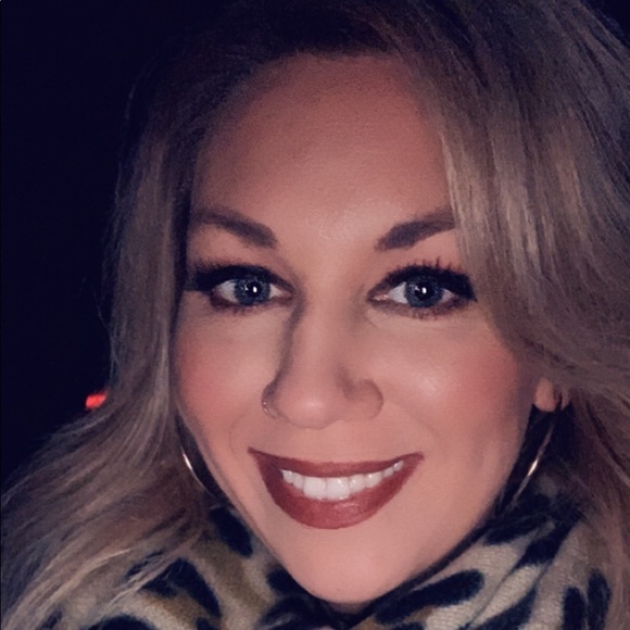 Profile Picture of Meaghen Trauger (@mchri752) on Poshmark