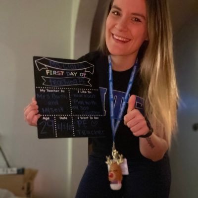 Profile Picture of Samantha Glaros (@MissGlarosPE) on Twitter