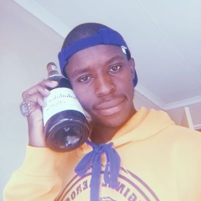 Profile Picture of Pablo 3000💰 (@Bernard_Stuzzie) on Twitter