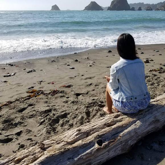 Profile Picture of Nancy Zepeda (@nancyzepeda) on Poshmark