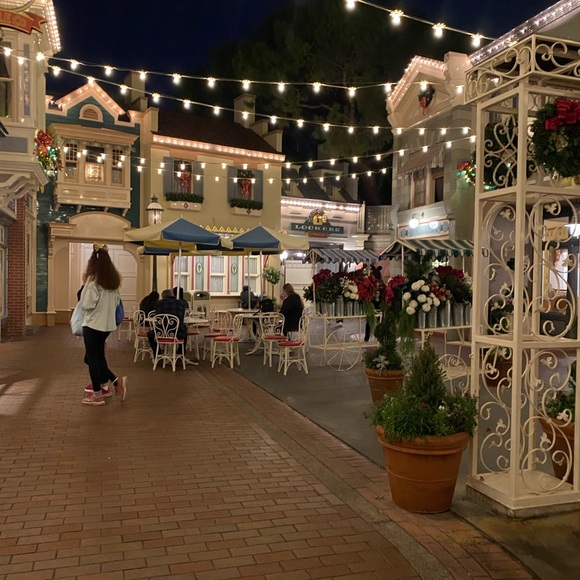 Profile Picture of Allyson Prillwitz (@a_prillwitz) on Poshmark