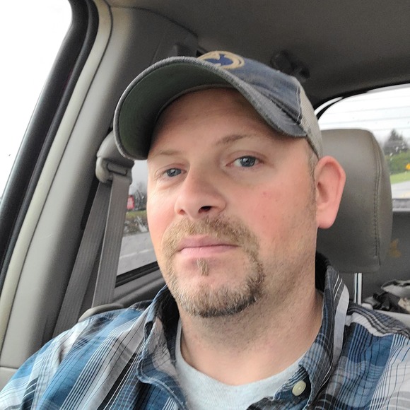 Profile Picture of Mark Lenig (@liverpoolfire) on Poshmark