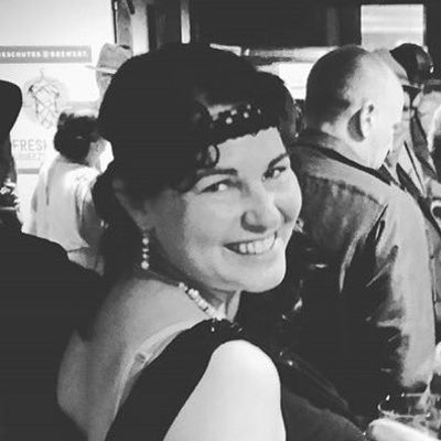 Profile Picture of Beki Smith (@retriever_fever) on Twitter