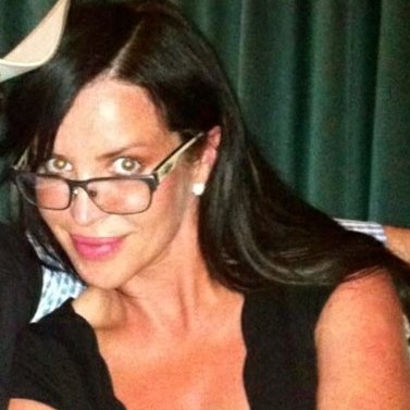 Profile Picture of Alessandra Olivieri (@Alessan64337637) on Twitter