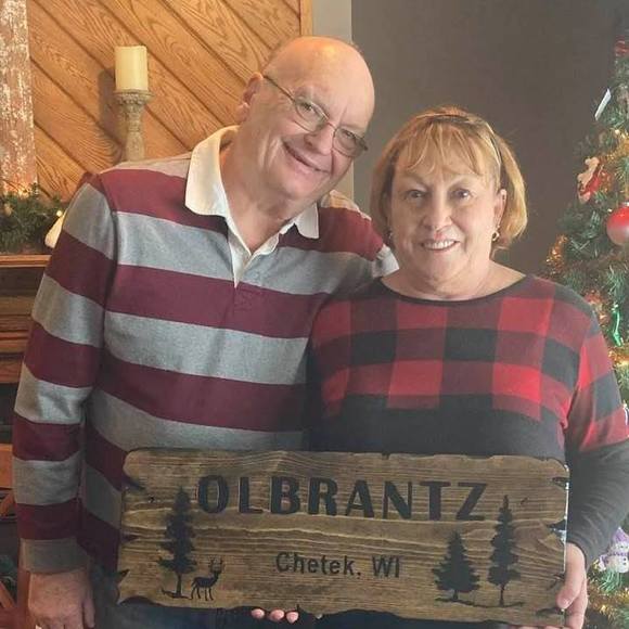 Profile Picture of Barbara Olbrantz (@barbaraolbrantz) on Poshmark