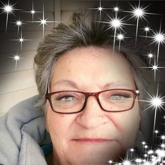 Profile Picture of Vicki Allen (@vickiallen1952) on Poshmark