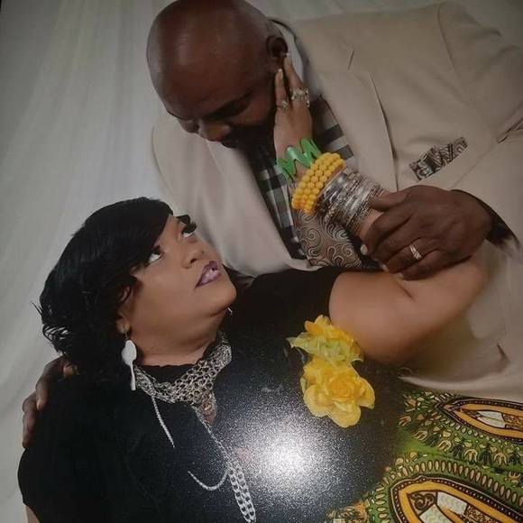 Profile Picture of Matthew Papilon (@matthewpapilon) on Poshmark