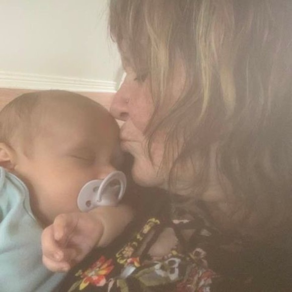 Profile Picture of Robin Prescott (@bootzrp) on Poshmark