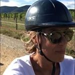 Profile Picture of Athena Tsakopoulos (@athenatsakopoulos) on Instagram