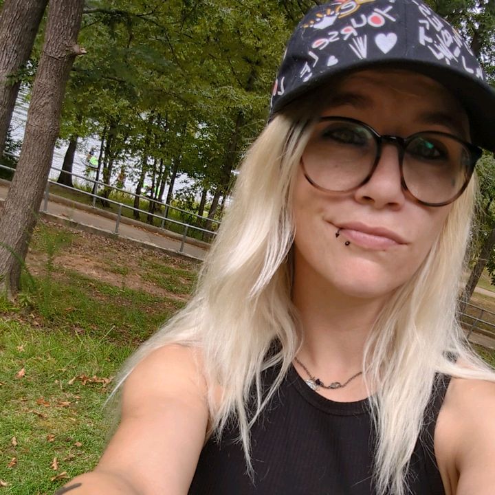 Profile Picture of Lorraine Hazlett (@lorrainehazlett) on Tiktok