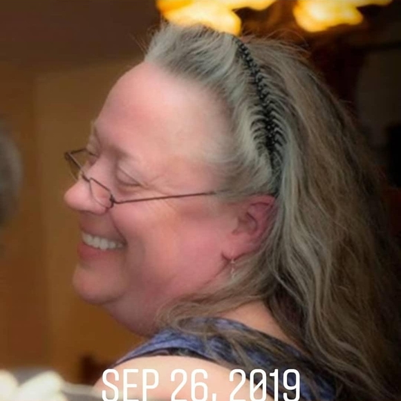 Profile Picture of Opal Rose (@opelrose) on Poshmark