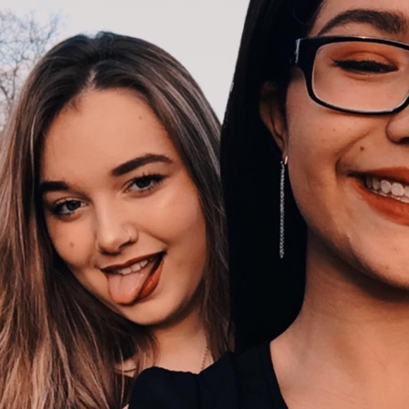 Profile Picture of Brynn Taylor (@brynnntaylorrr) on Poshmark