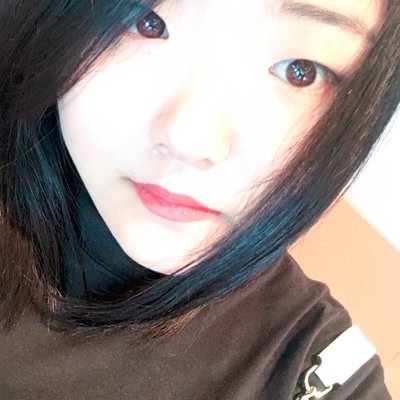 Profile Picture of 何昕宇 (@CamilleHeXinYu) on Twitter
