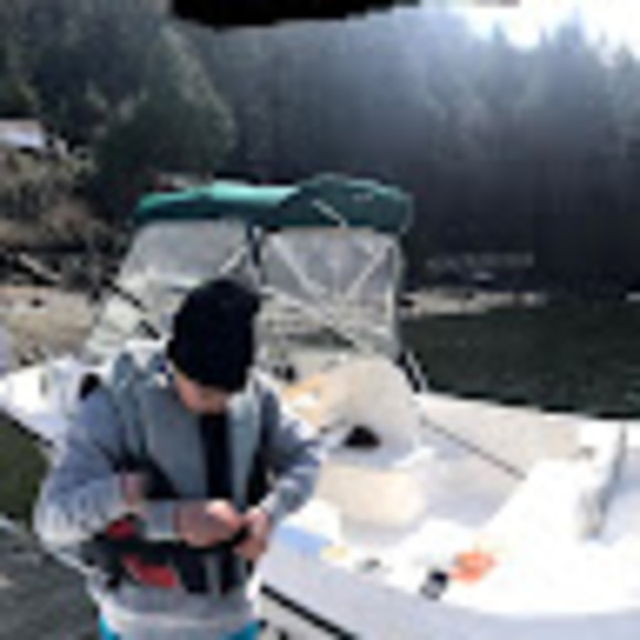 Profile Picture of Benjamin Gold (@benjaminngold) on Poshmark