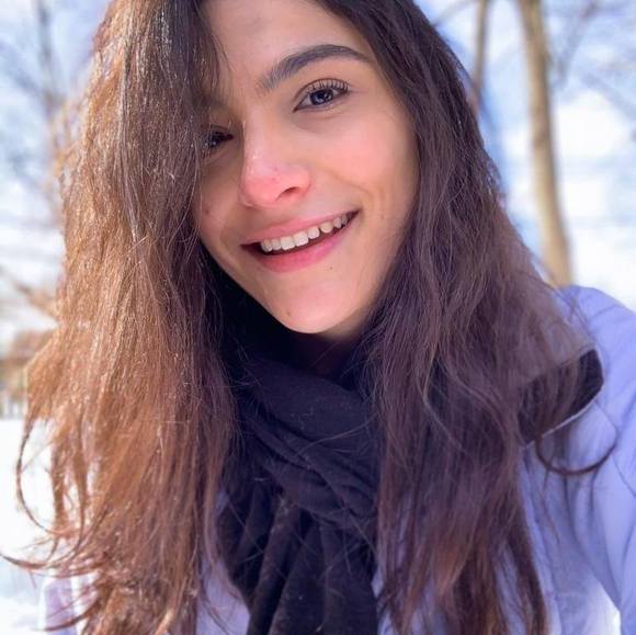 Profile Picture of Sabrina Mesalino (@sabrinamesalino) on Poshmark