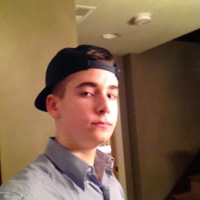 Profile Picture of Andrew Loewen (@AndrewLoewen1) on Twitter