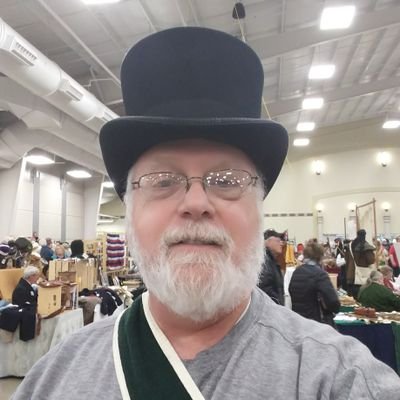 Profile Picture of Jim Jacques (@SafeTreeHunt) on Twitter