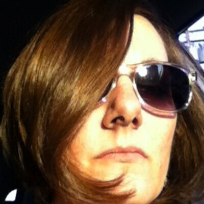 Profile Picture of Ellen Levy (@Ellenized) on Twitter