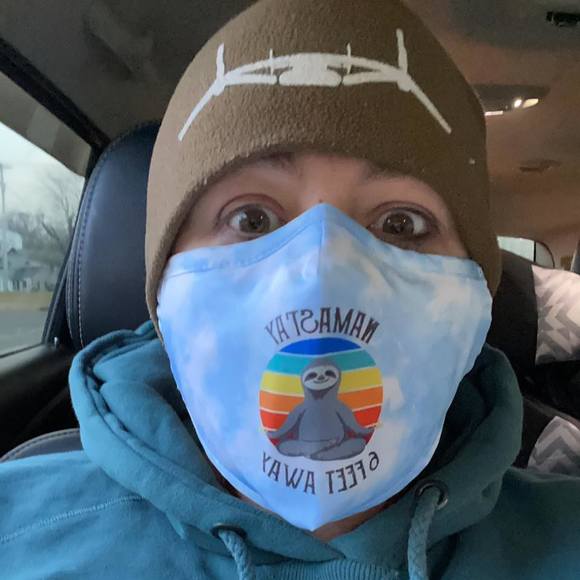 Profile Picture of Sheena Neseth (@sheenan014) on Poshmark