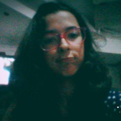 Profile Picture of Lucia Almeida (@luciaalmeida404) on Twitter
