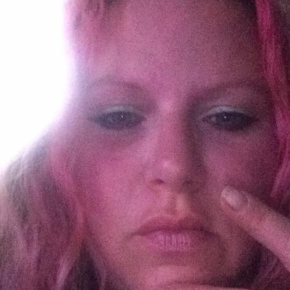 Profile Picture of Teka Derickson (@teka_derickson) on Poshmark