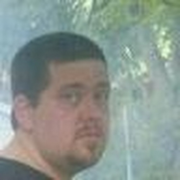 Profile Picture of Joseph Thibodeaux (@josephthibod775) on Poshmark