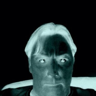 Profile Picture of Michael Donaghy (@Boozebullie) on Twitter