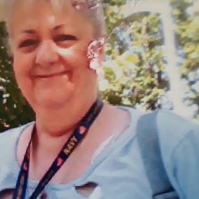 Profile Picture of Shari Quinn Laird (@QuinnLaird) on Twitter