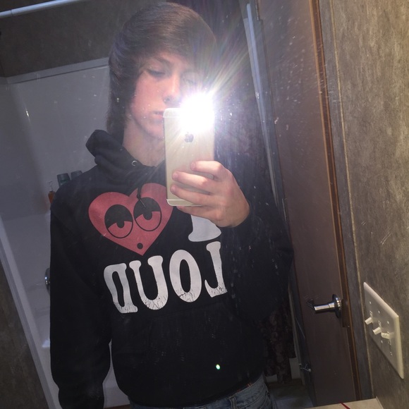Profile Picture of Michael Moehring (@michael_dfwy) on Poshmark