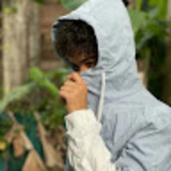 Profile Picture of Kevin Benitez (@kevinbenitez333) on Poshmark