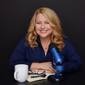 Profile Picture of Lisa Wade (@LisaWadeCommunication) on Youtube