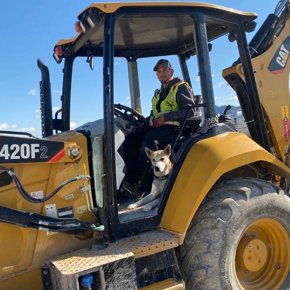 Profile Picture of Dustin Okelberry (@huskysurfin) on Poshmark