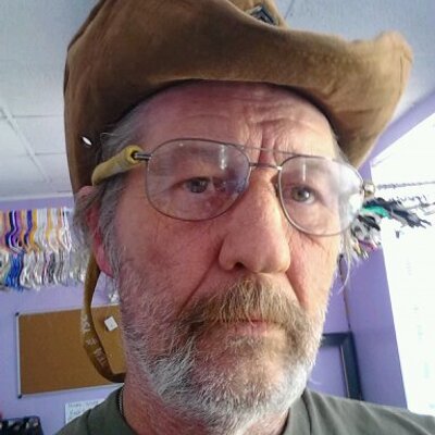 Profile Picture of Curtis Lockhart (@mamabear0625) on Twitter