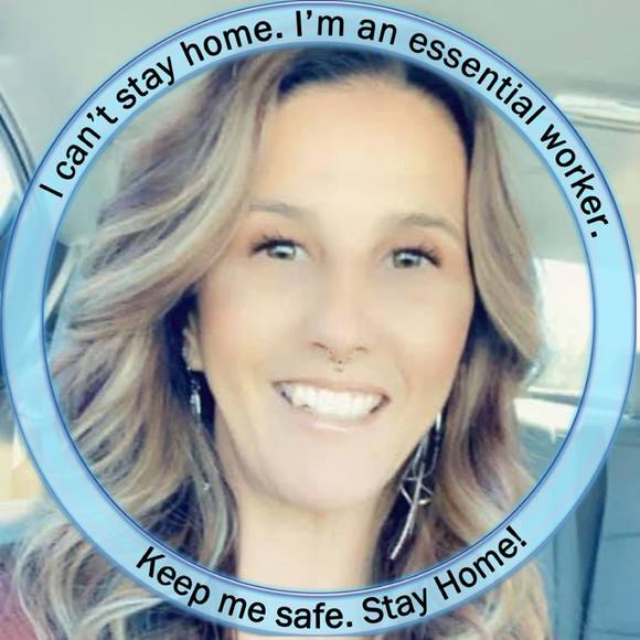 Kelley Menesini - Poshmark Profile Picture of Kelley Menesini (@kmenesini) on Poshmark