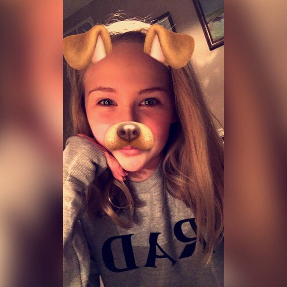 Profile Picture of Madison Mcauliffe (@madisonmcaul474) on Poshmark
