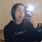 Profile Picture of lily ruiz (@lily.ruiz28) on Instagram