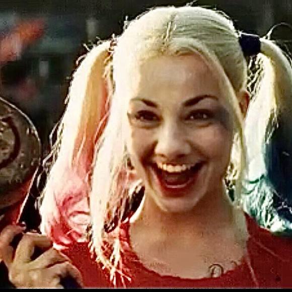 Profile Picture of Jacqualyn Marie (@jacqualynmarie) on Poshmark