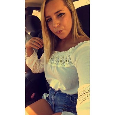 Profile Photo of Alyssadoyle_ (@alyssadoyle_) on Twitter