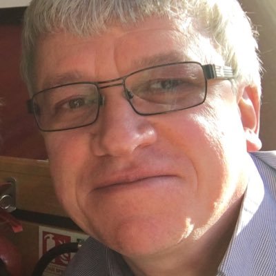 Profile Picture of Tim Rowles (@trowlesy) on Twitter