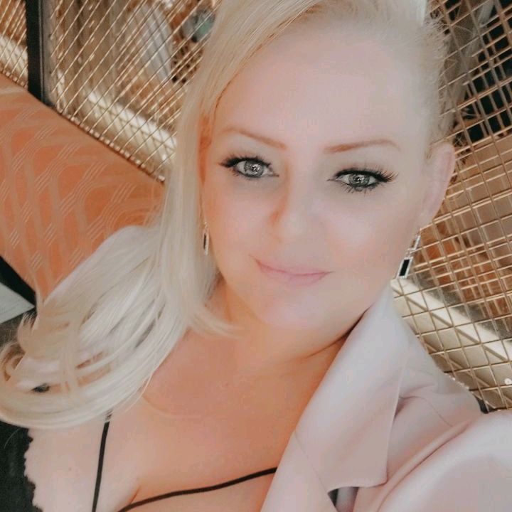 Profile Picture of Lorna Thornley (@@lornathornley) on Tiktok