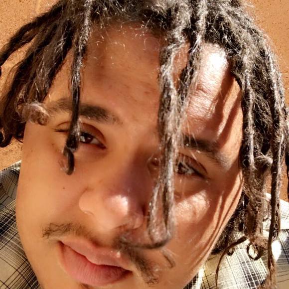 Profile Picture of Jamarquis Simpson (@jamarquisleshai) on Poshmark