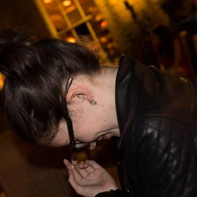 Profile Picture of Julia Kim Usher (@Ju_Usher) on Twitter