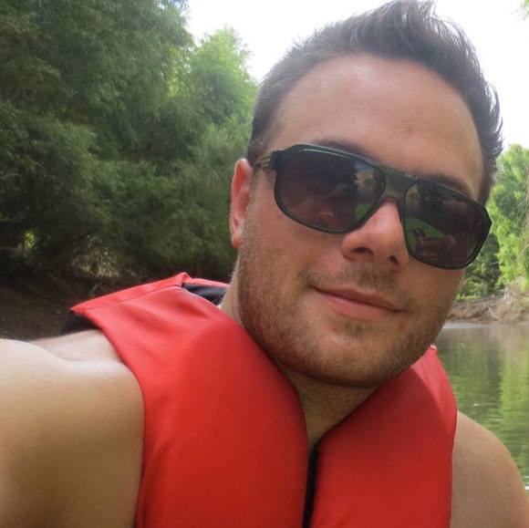 Profile Picture of Brian Carlsen (@bkcarlsen04) on Poshmark
