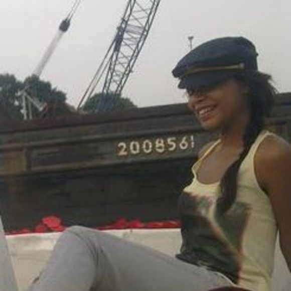 Profile Picture of Audrey Ferier (@audreyferier) on Poshmark