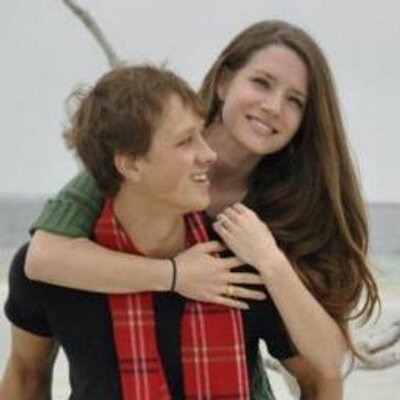 Profile Picture of Amy Ernst (@@AmyJErnst) on Twitter