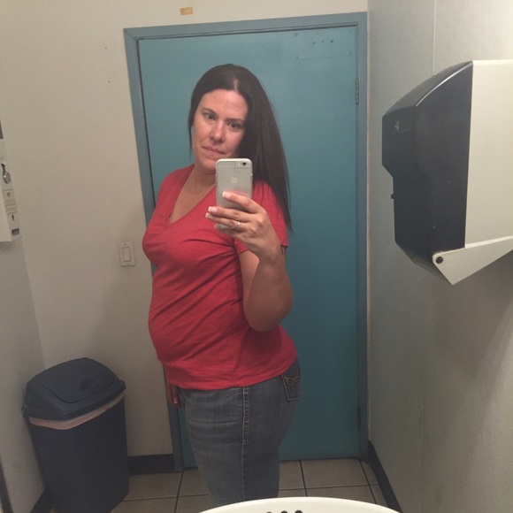 Profile Picture of Kimberly Campbell (@kimberly7602) on Poshmark